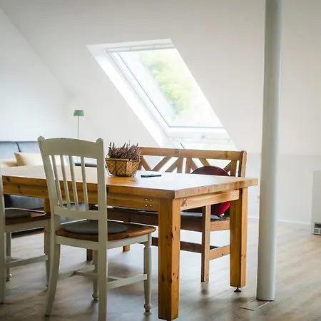 Oveney Semesterbostad